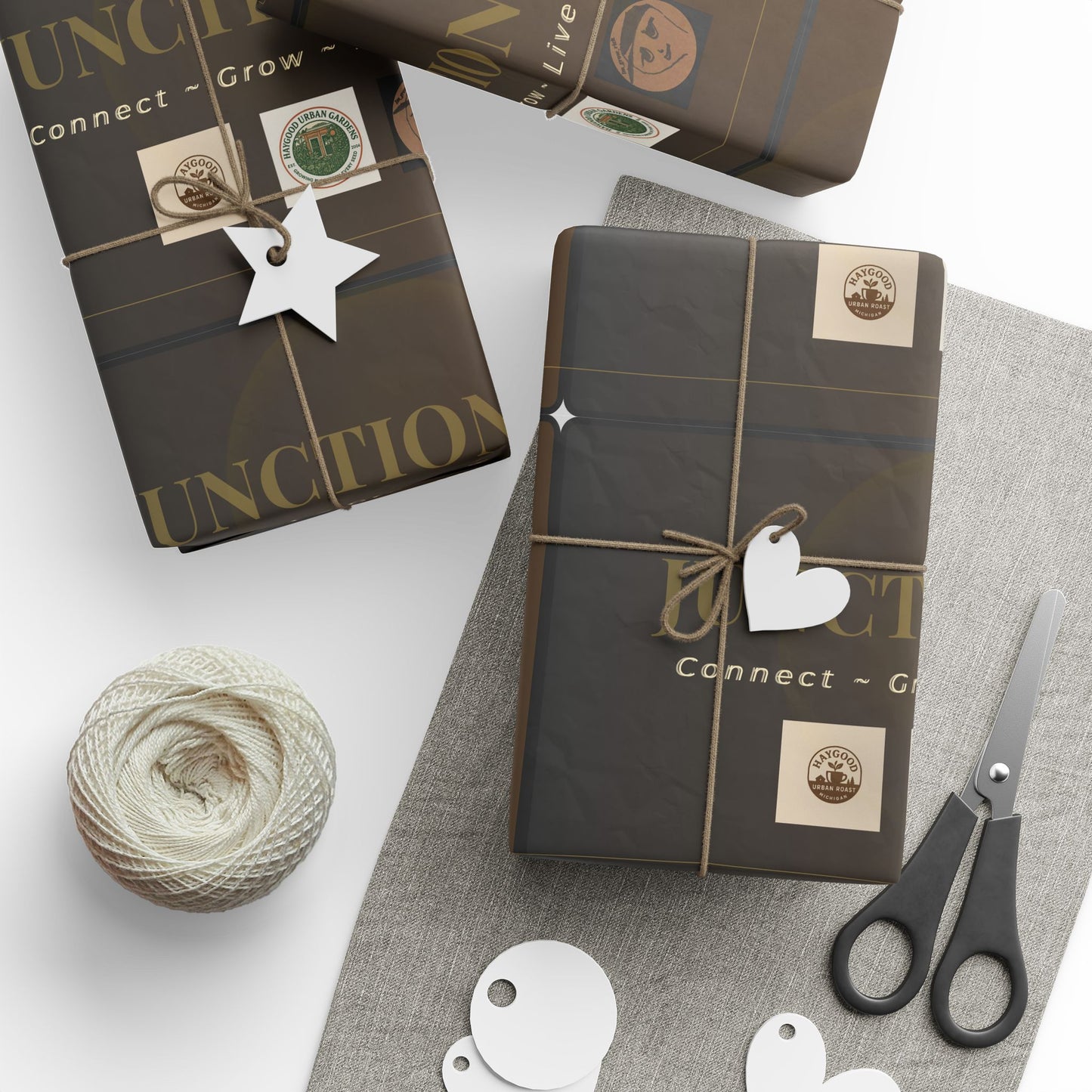 Elegant Patterned Wrapping Paper Roll - Perfect for Holiday Gifting and Special Occasions